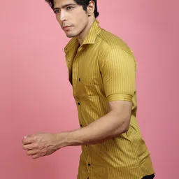 INDIAN THREADS India Slim Fit Striped Spread Collar Cotton Casual Shirt image 2