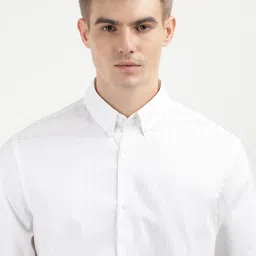 Calvin Klein Jeans Men Striped Spread Collar Casual Shirt image 3