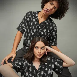 ONLY Unisex Conversational Printed Casual Shirt image 3