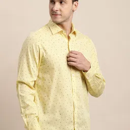 Turtle Men Conversational  Printed Spread Collar Formal Shirt image 4