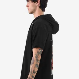 The Souled Store Men Graphic Marvel Printed Pocket Hooded Cotton Oversized T-shirt image 3