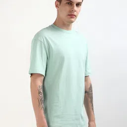 Calvin Klein Jeans Men Solid Round Neck Cotton T-Shirt image 3