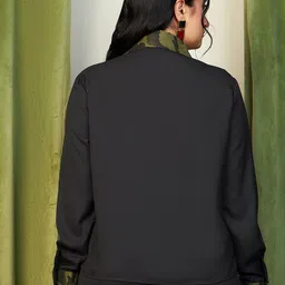 CURVE BY KASSUALLY Plus Size Black Abstract Printed Shirt Collar Casual Shirt image 4