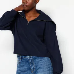 Trendyol Hooded Pullover Sweatshirt image 4