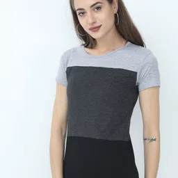 Fleximaa Women Grey & Black Colourblocked T-shirt image 5