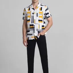 Jack & Jones Regular Fit Short Sleeves Opaque Printed Casual Shirt image 5