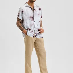 Snitch Men Relaxed Boxy Printed Casual Shirt image 3