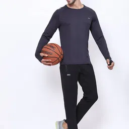 DIDA Men Dri-FIT Raw Edge T-shirt image 5