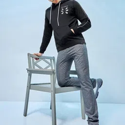 Bewakoof Kokushibo Printed Hooded Cotton Pullover Sweatshirt image 5