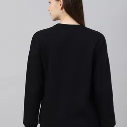 COLOR CAPITAL Fleece Pullover Sweatshirt image 4