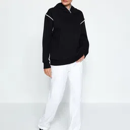 Trendyol Hooded Pullover Sweatshirt image 5