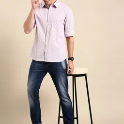 Joven Slim Fit Geometric Printed Spread Collar Chest Pocket Cotton Casual Shirt image 3