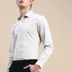 INVICTUS Standard Slim Fit Striped Spread Collar Long Sleeve Cotton Formal Shirt-picture-12