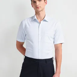 Arrow Checked Spread Collar Formal Shirt image 4