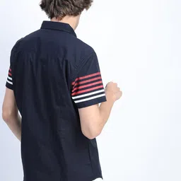 HIGHLANDER Men Navy Blue Slim Fit Horizontal Stripes Printed Casual Shirt image 5