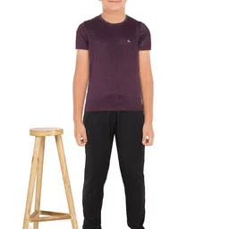 Masculino Latino Boys Purple Pockets T-shirt image 4