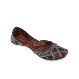Fulkari Women Grey Embellished Leather Juttis-image-46