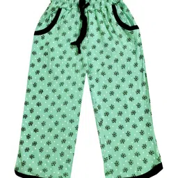 IndiWeaves Girls Pack of 3 Mid-Rise Cotton Printed Capris image 3