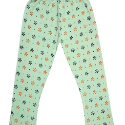 IndiWeaves Girls Pack Of 3 Printed Pure Cotton Capris image 4