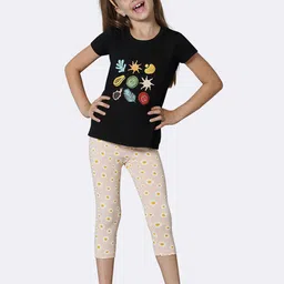 Van Heusen Girls Printed Cotton Capris image 4