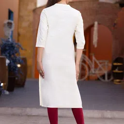 Mlada Women 3/4th Sleeves Straight Long Kurta image 2