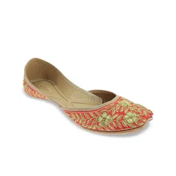 Fulkari Women Embellished Pure Leather Ethnic Mojaris-image-43