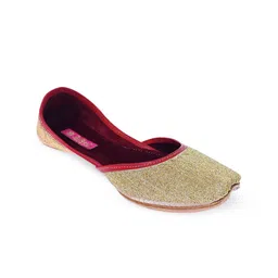 Fulkari Women Embellished Ethnic Mojaris-image-34