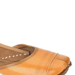 DESI COLOUR Women Ethnic Mojaris Leather Flats image 5