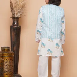 Aj DEZInES Boys Floral Printed Regular Pure Cotton Kurta with Pyjamas & Jacket image 5