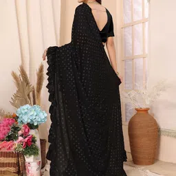 FABMORA Floral Printed Ruffled Saree image 3