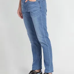 Flying Machine Men Slim Fit Light Fade Jeans image 2