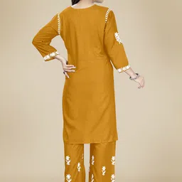 Rujave Women Ethnic Motifs Embroidered Regular Thread Work Kurta with Palazzos image 4