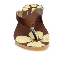 Inblu Lightweight Anti-Skid Open Toe Flats image 5