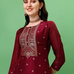Seerat Women Wine  Ethnic Motifs Printed Jacquard Kurta With Palazzos & Dupatta image 2
