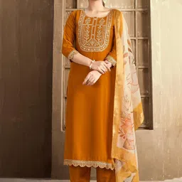 MOKOSH Floral Embroidered Straight Kurta With Trousers And Dupatta-picture-37