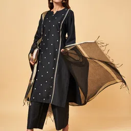 RANGMANCH BY PANTALOONS Black & Gold-Toned Dupatta with Zari image 2