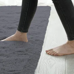 luxe home international Grey Solid Polyester 36x24 Inches AntiSkid Bath Mat image 2