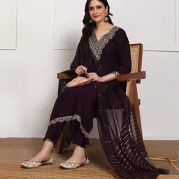 Women Pure Silk Kurta Pant Dupatta Set-image-13