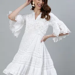 ishin Women A-line White Knee Length Dress-picture-29