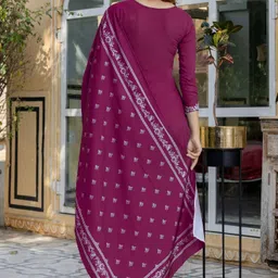 trendz tycoon Embroidered Kurta, Salwar & Dupatta Set image 2