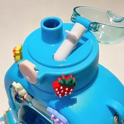 mindfit Cute Bear Design Plastic Portable Water Bottle with Straw for Kids Birthday Gift 1000 ml Water Bottle image 2