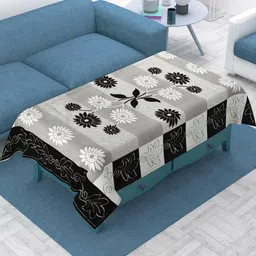 jainco decor Cotton 4 Seater Floral Table Cover-picture-15