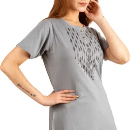 urbe-urban evolution Pack of 2 Women Printed Round Neck Cotton Blend Grey T-Shirt image 3