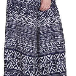 kannan Pack of 2 Women Regular Fit Multicolor Crepe Trousers image 4