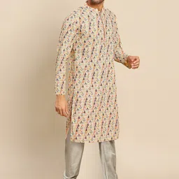 KISAH Men Multicoloured Floral Embroidered Panelled Kurti with Pyjamas image 5