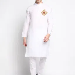 DEVOILER Ethnic Motifs Printed Regular Kurta With Pyjamas image 1