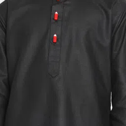 VASTRAMAY Boys Mandarin Collar Long Sleeves Straight Kurta With Pyjamas image 5