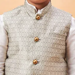VASTRAMAY Boys Mandarin Collar Kurta With Pyjamas & Nehru Jacket image 2