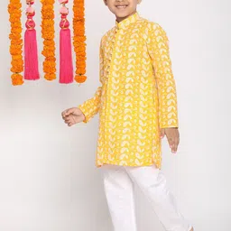 VASTRAMAY Boys Orange Floral Printed Chikankari Pure Cotton Kurta with Pyjamas image 2