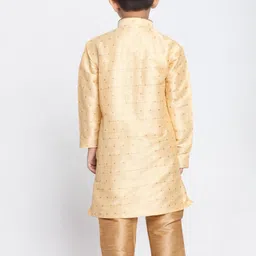 VASTRAMAY Boys Gold-Toned Ethnic Motifs Embroidered Kurta with Pyjama image 5